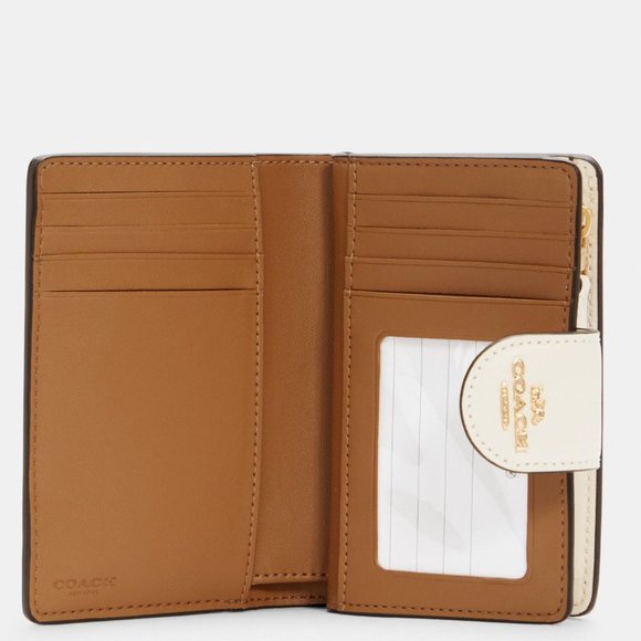 🎁Coach Medium Corner Zip Wallet With Apple Print - Picture 2 of 2